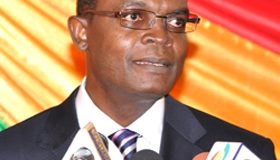 Dr Emmanuel Akwetey