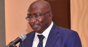 Dr Mahamudu Bawumia